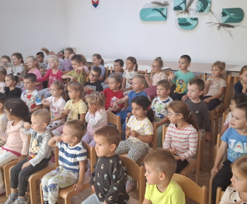 Ujo Ľubo hudobná rozprávka Pampúšik