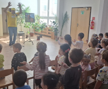 Ujo Ľubo hudobná rozprávka Pampúšik