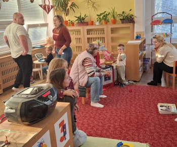 Deň materských škôl - Poďte sa zahrať sa s nami