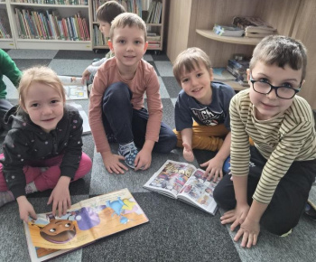 Návšteva - knižnica