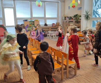 Karneval je tu karneval...