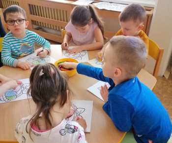 pečieme veľkonočné koláče