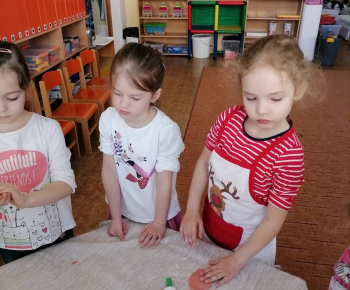 pečieme veľkonočné koláče